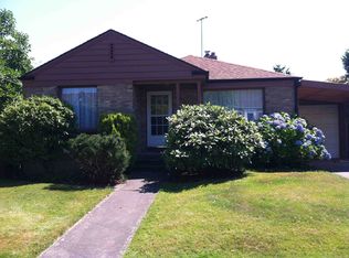 5016 46th Ave NE, Seattle, WA 98105