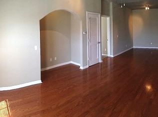 4230 NW Meadow Creek Cir APT 208, Fayetteville, AR 72703