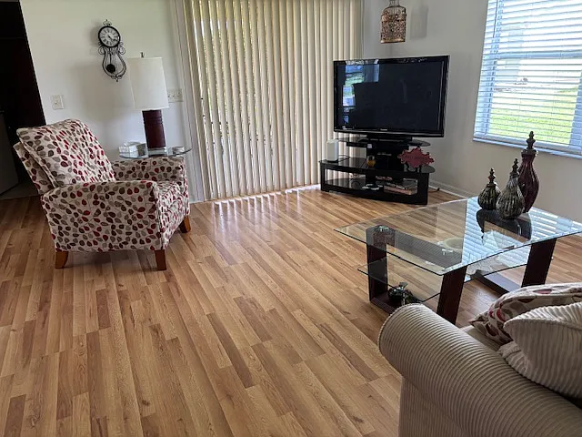 3412 Forsythe Ter — Photo 3