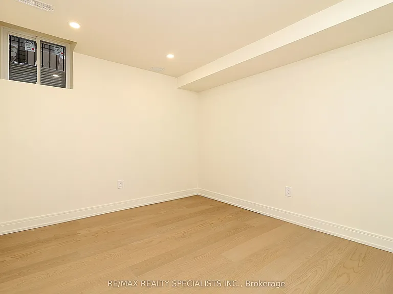 5815 Rainspring Dr — Photo 10