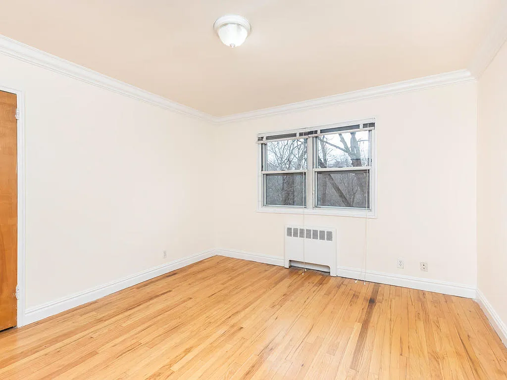 1 bed, 700 sqft, $2,700 — Photo 3