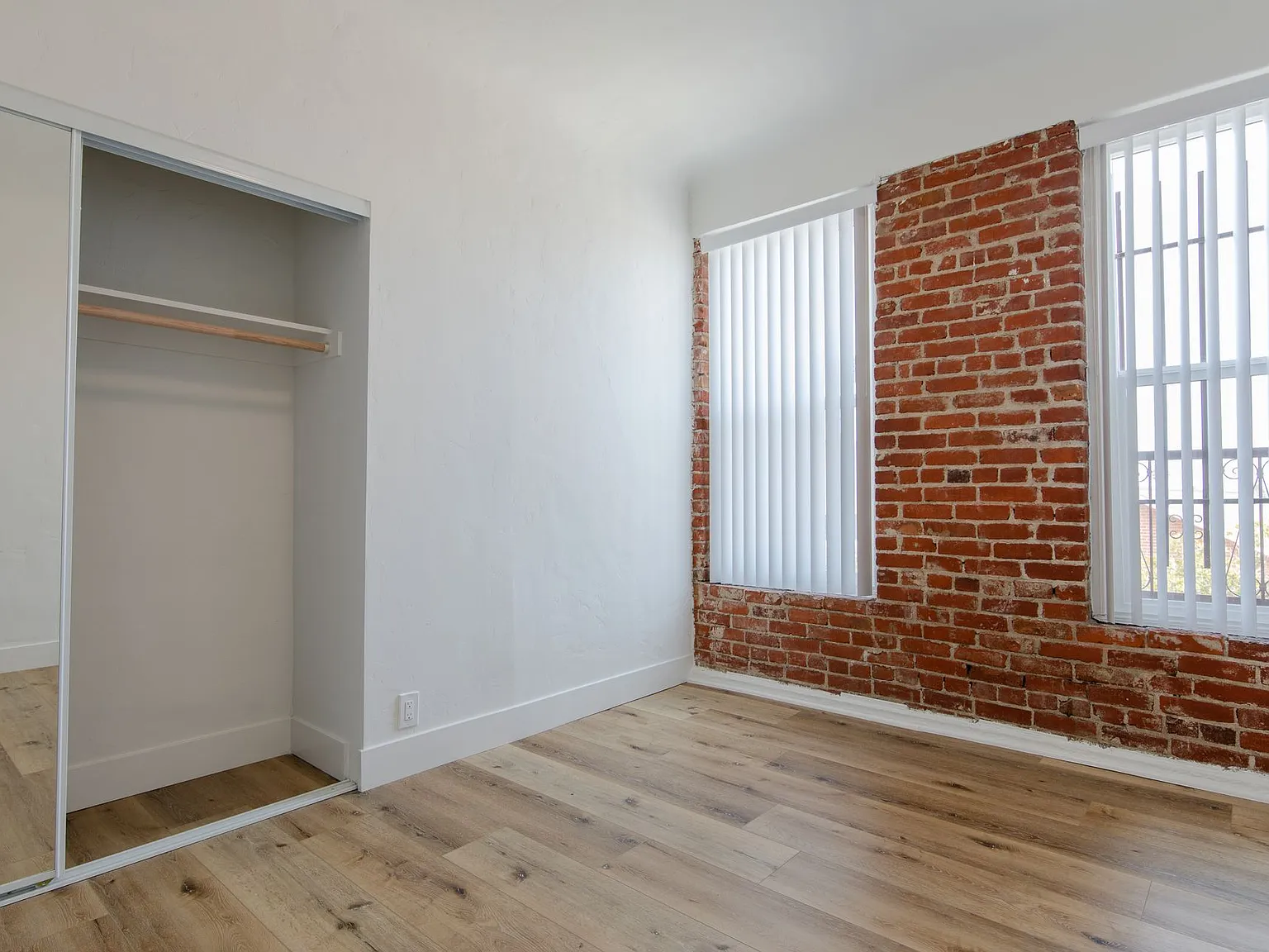 Newly Renovated Apartments — Photo 2