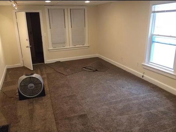2nd image of 4747 W Grace St #1