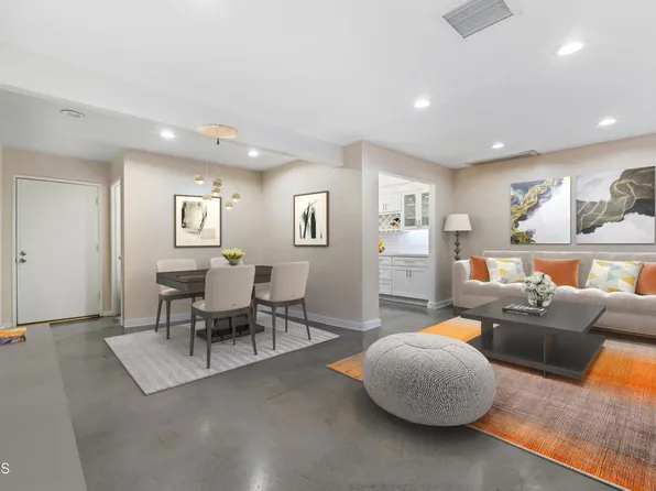 11912 Riverside Dr Unit 20, Valley Village, CA 91607