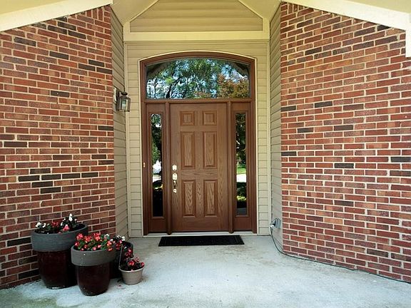 3rd image of 10495 Greenway Dr