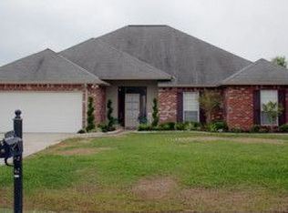 126 Belington Ave, Madisonville, LA 70447
