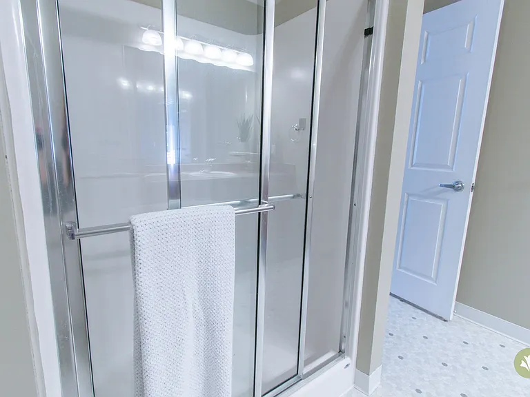 3020 S 72nd St — Photo 59