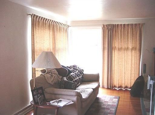 2nd image of 605 Indiana St