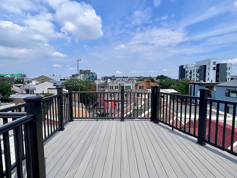 1009 N 4th St #3 — Photo 16