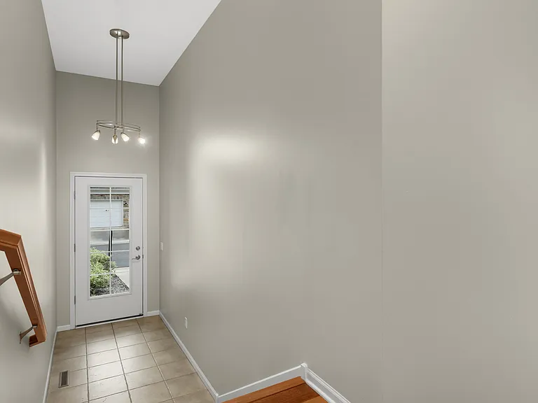 17790 Valley Cove Ct — Photo 24