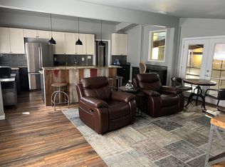 113 Mooney Cir #201, Spicewood, TX 78669