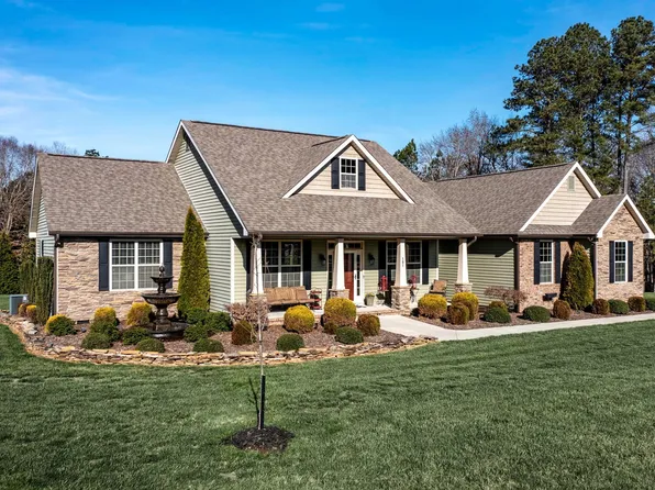 101 Ridge Top Dr, Connelly Springs, NC 28612