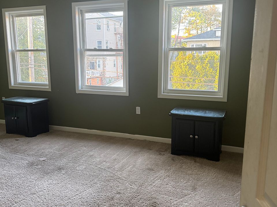 2nd image of 3614 Springdale Ave