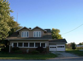 503 W Lake St, Topeka, IN 46571