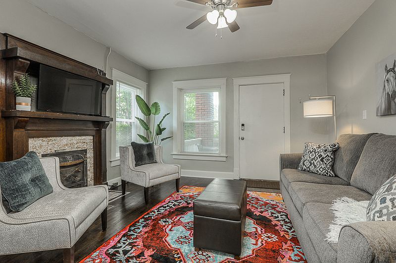 1st image of 2708 Holmes St APT 1N