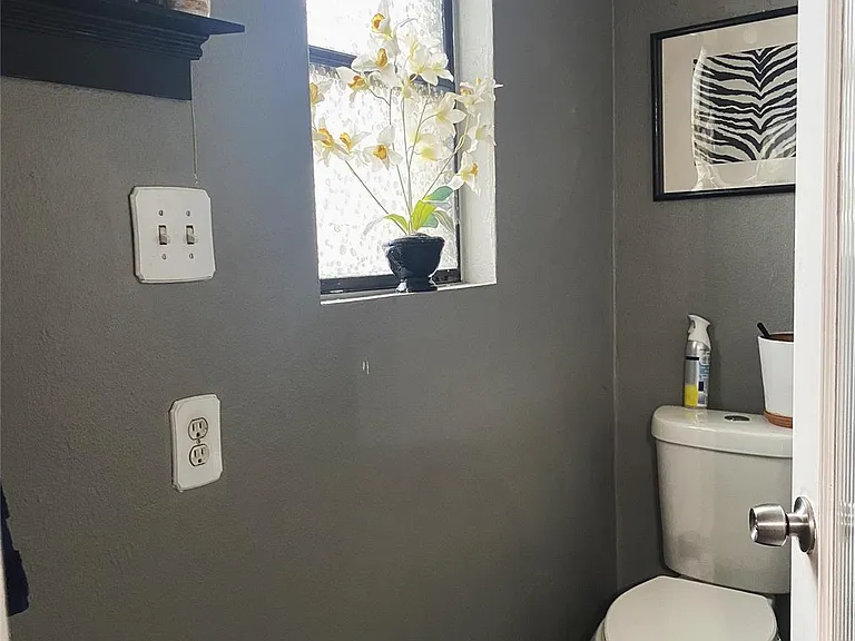 70 Evanston St #1 — Photo 7
