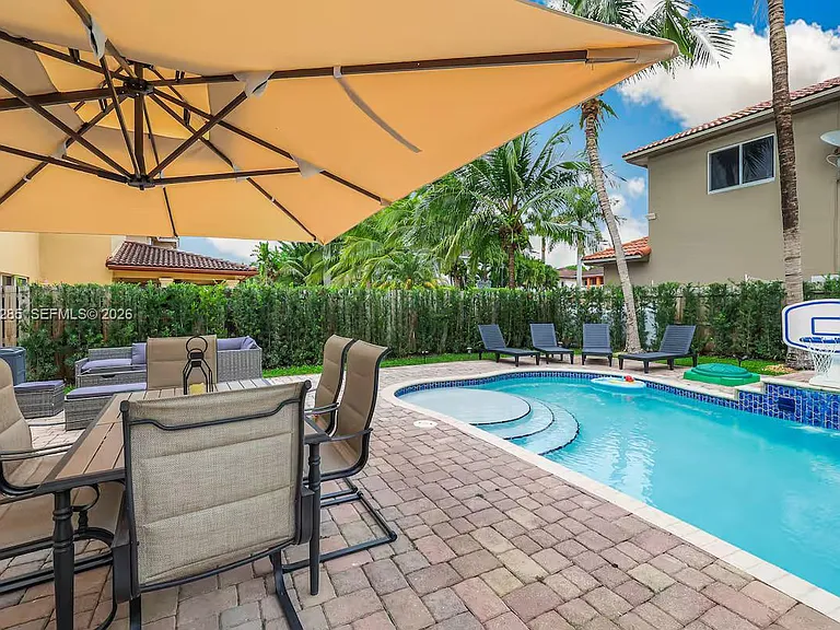 14551 SW 158th Ct — Photo 36