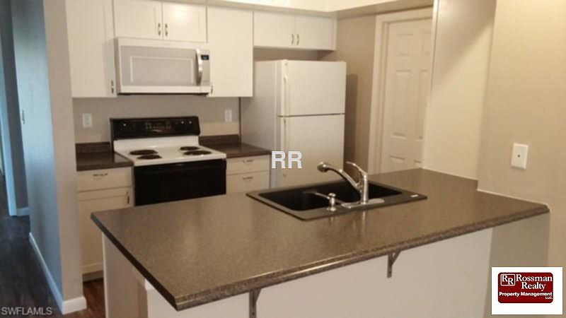 2nd image of 1413 SE 23rd Pl