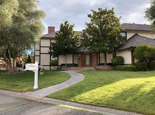 3237 S Torrey Pines Dr, Las Vegas, NV 89146