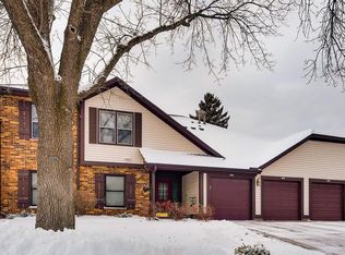 6889 Langford Dr, Edina, MN 55436