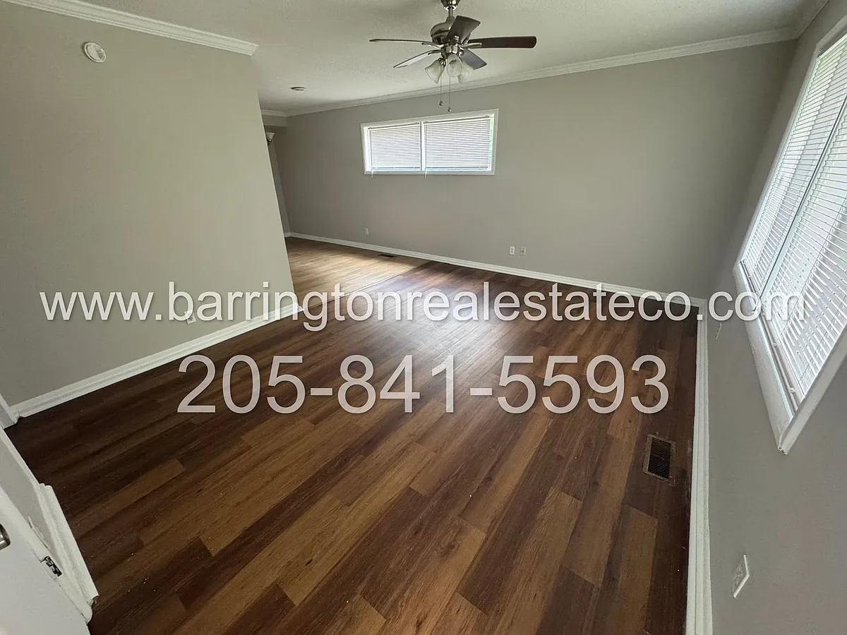 Building Photo - 1105 Roebuck Lawn Dr
