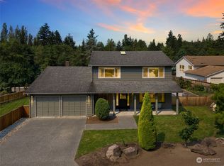 19205 35th Pl NE, Seattle, WA