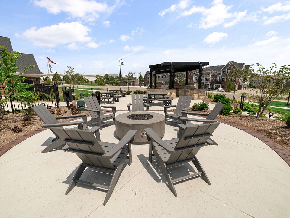 Community BBQ & Fire Pit
