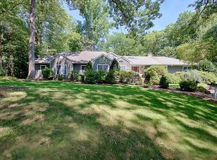 111 Pollard Rd, Mountain Lakes, NJ 07046