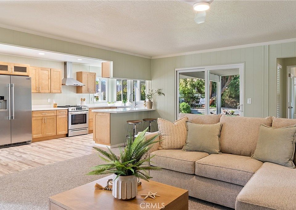 1st image of 343 Nightingale Ave