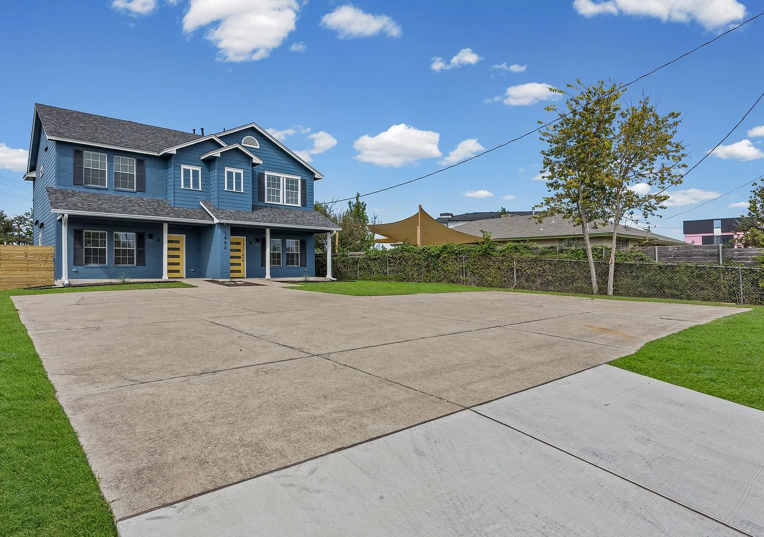 1802 Springdale Rd — Photo 3