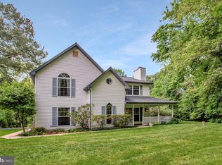 7701 Lake Shore Dr, Owings, MD 20736