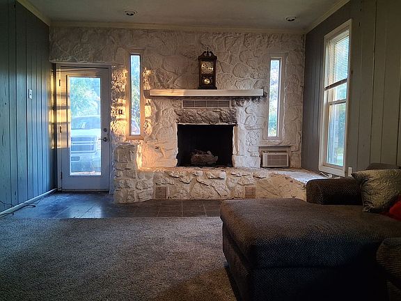 4th image of 8450 Cord Rd