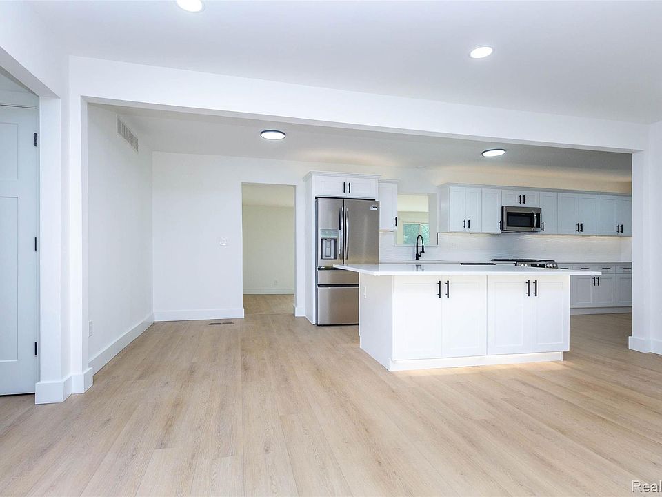 45471 Abington Cir, photo 7