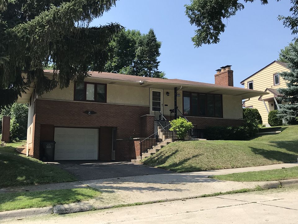 1st image of 3646 Polk St NE
