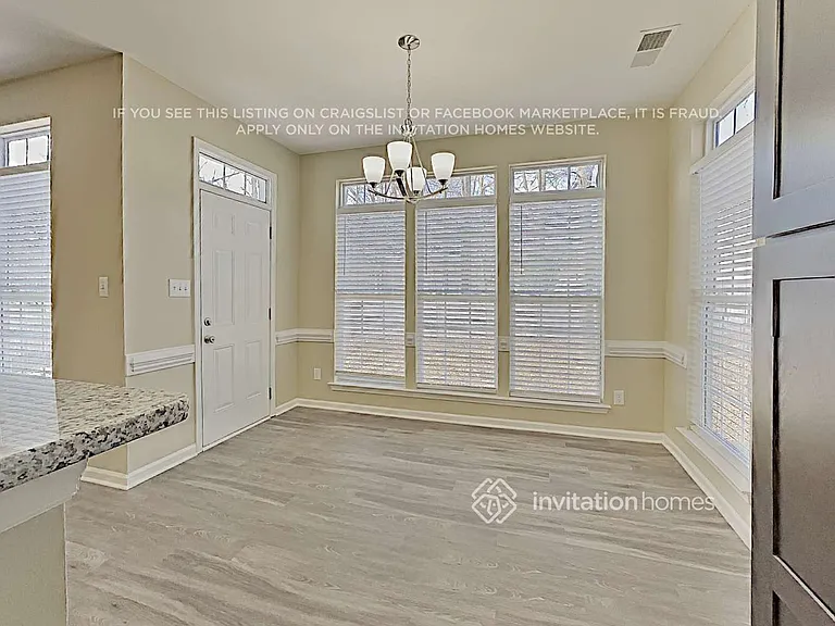 5007 Ashie Ave — Photo 13