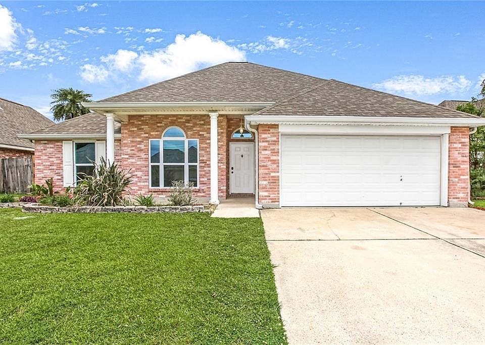 327 Madewood Dr, Destrehan, LA 70047 Zillow