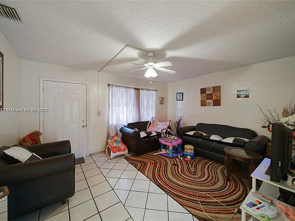5th image of 2051 NE 167th St