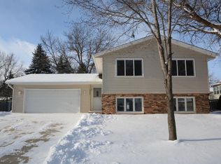 10061 Saratoga Way, Osseo, MN 55369