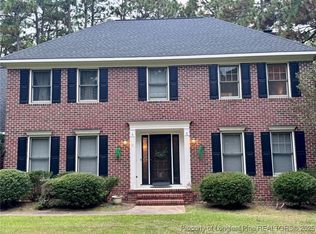 6577 Countryside Dr, Fayetteville, NC 28311