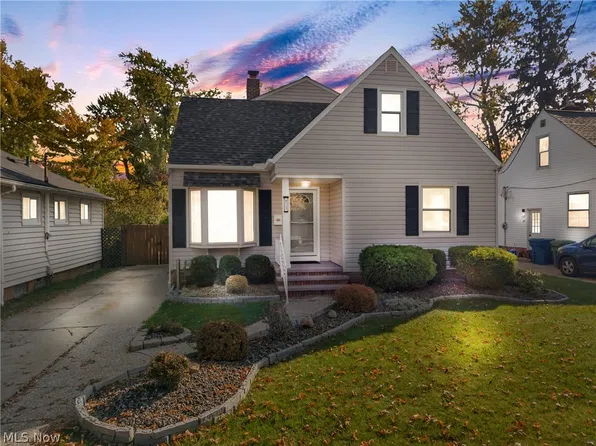 6643 Orchard Blvd, Parma Heights, OH 44130