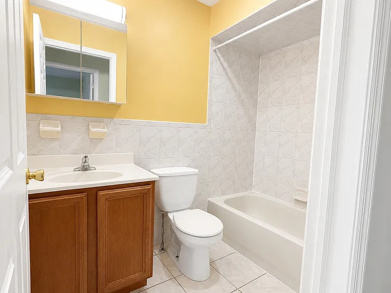 218 Fulton St #2 — Photo 17