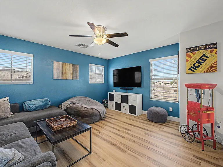 5924 W Park View Ln — Photo 28