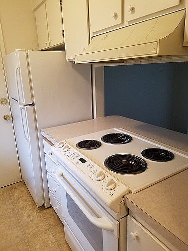2nd image of 392 Whitesell Ct NE #363A