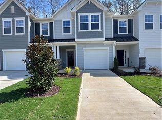 1226 Hammond Dr, Mebane, NC 27302
