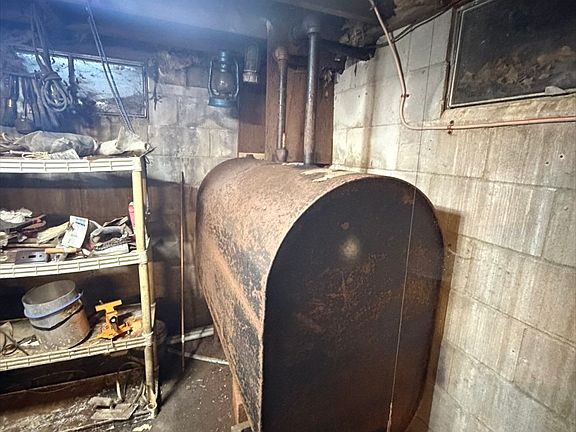 4th image of 119 Squaws Path