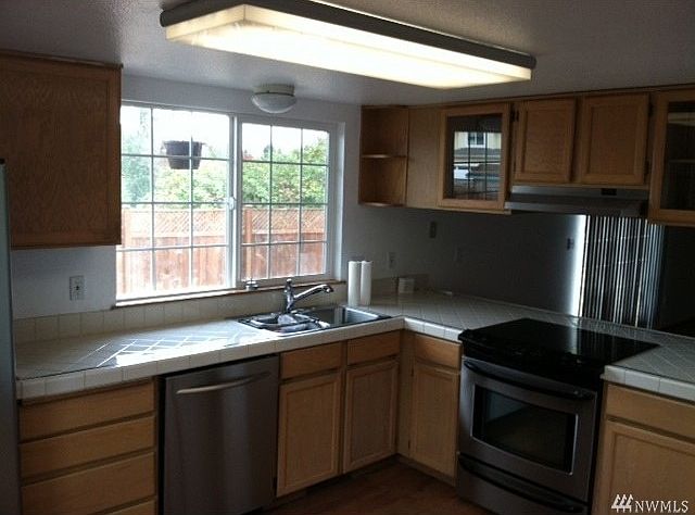2nd image of 1304 S 234th Pl