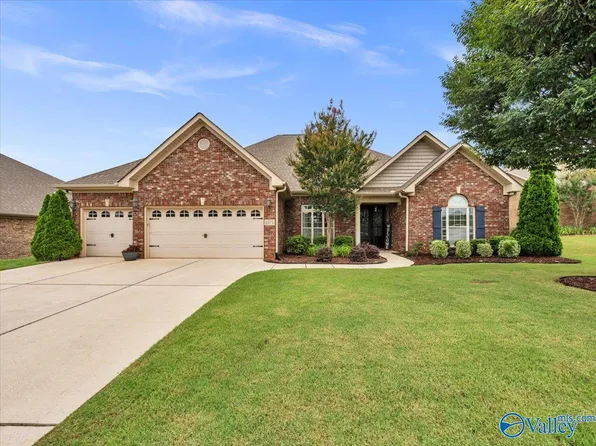 105 Welbury Ct, Madison, AL 35758