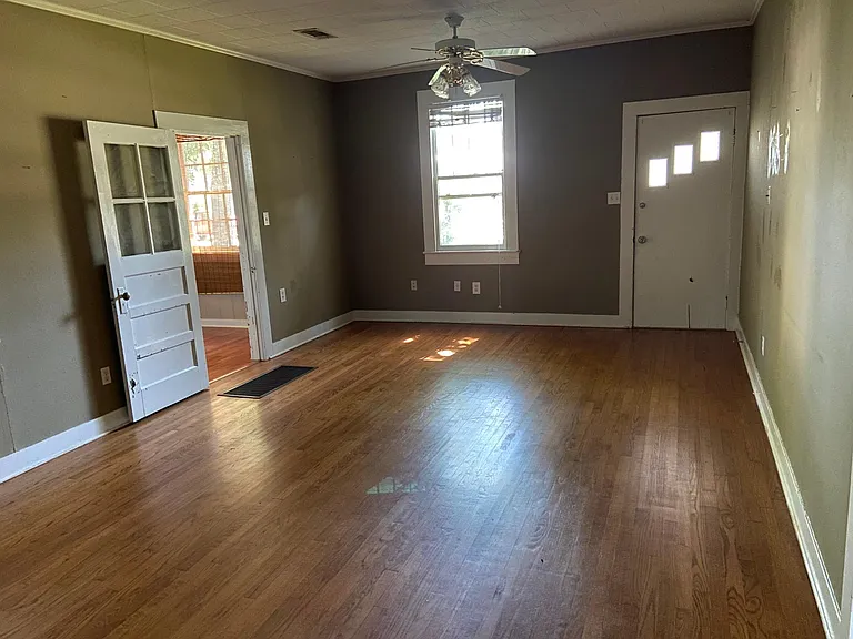 4405 Capital Heights Ave — Photo 5