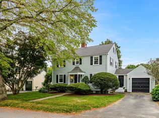18 Mohawk Rd, Marblehead, MA 01945