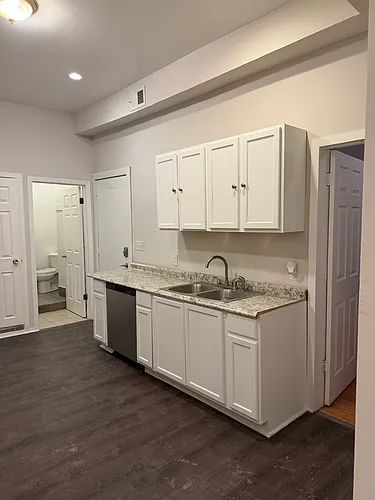 3215 W Cermak Rd #3R Photo 1
